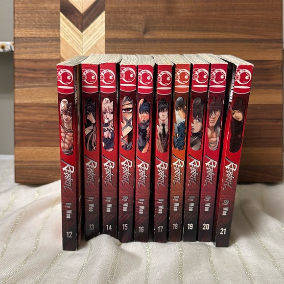 Rebirth- Manga Paperbacks - Picture 2 of 4